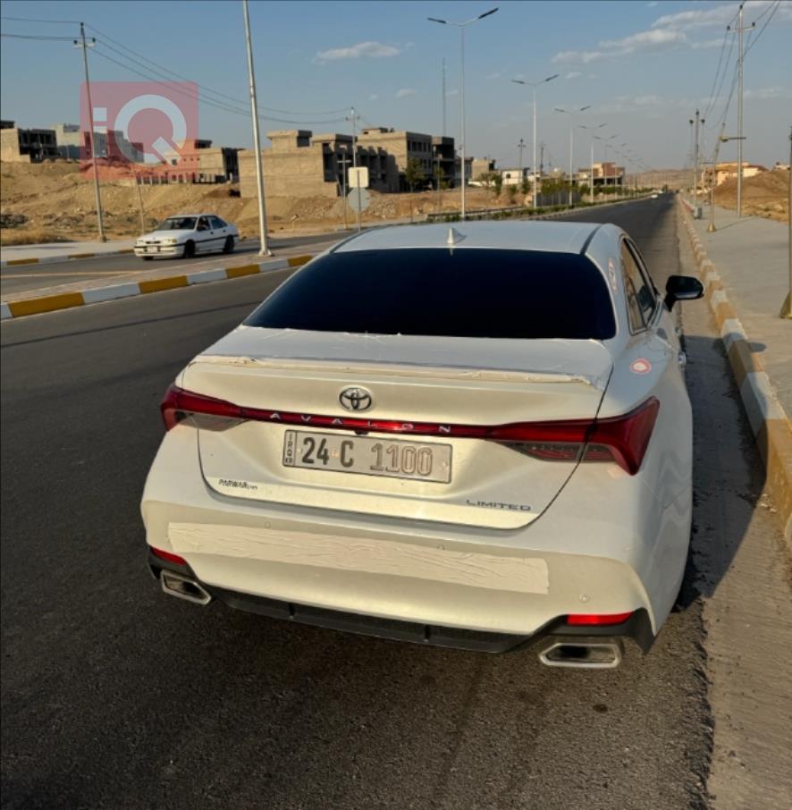 Toyota Avalon